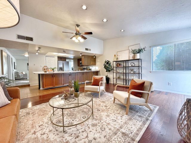 8209 Eddy Avenue NE, Albuquerque, NM 87109