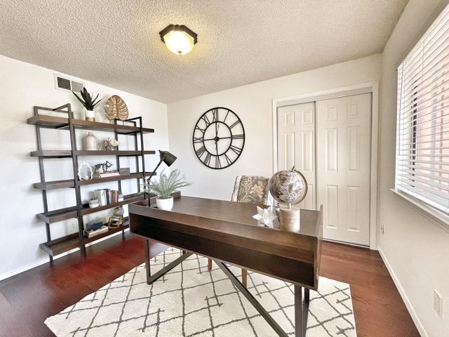 8209 Eddy Avenue NE, Albuquerque, NM 87109