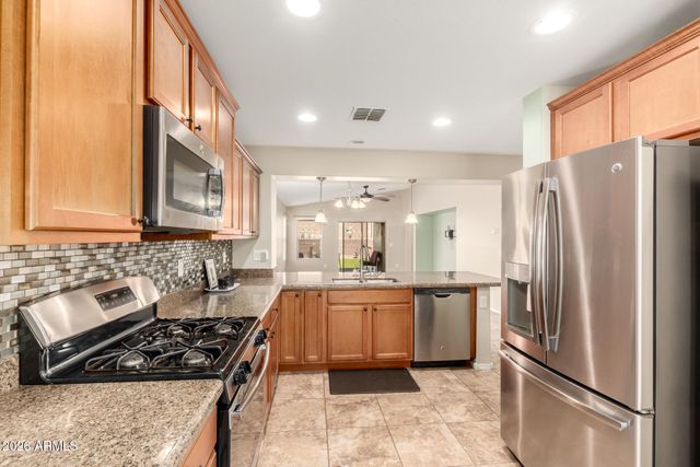 18368 W GETTY Drive, Goodyear, AZ 85338