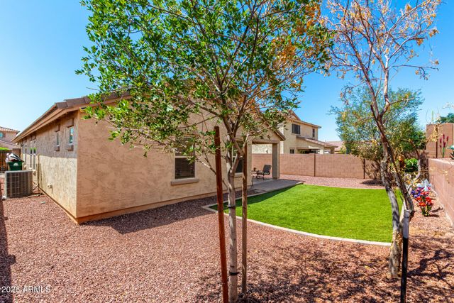18368 W GETTY Drive, Goodyear, AZ 85338