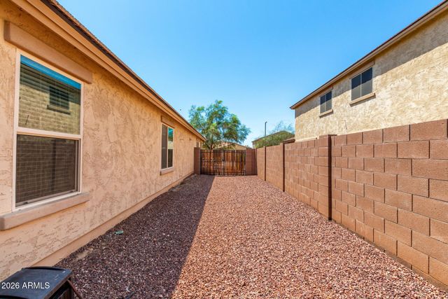 18368 W GETTY Drive, Goodyear, AZ 85338
