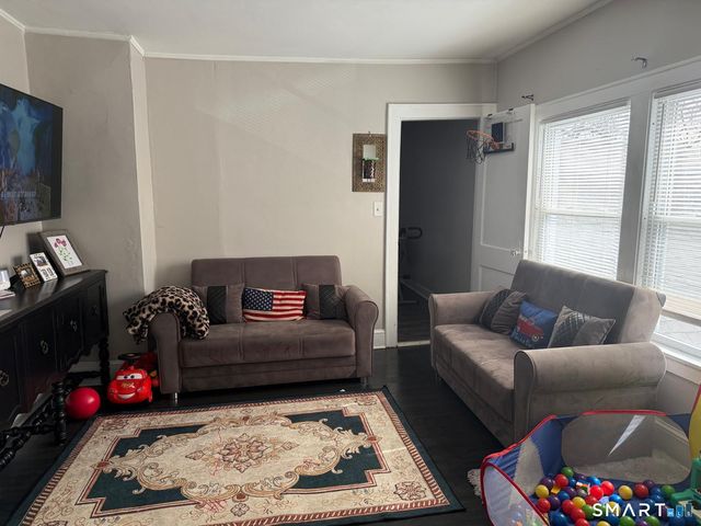 293 Congress Avenue, Waterbury, CT 06708