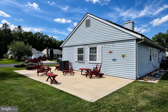 3 ANDOVER CT, Southampton, NJ 08088