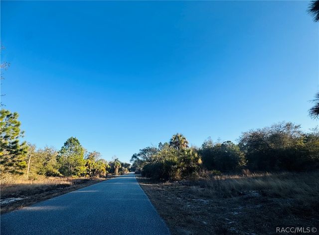 9632 N Cacalia Drive, Crystal River, FL 34428