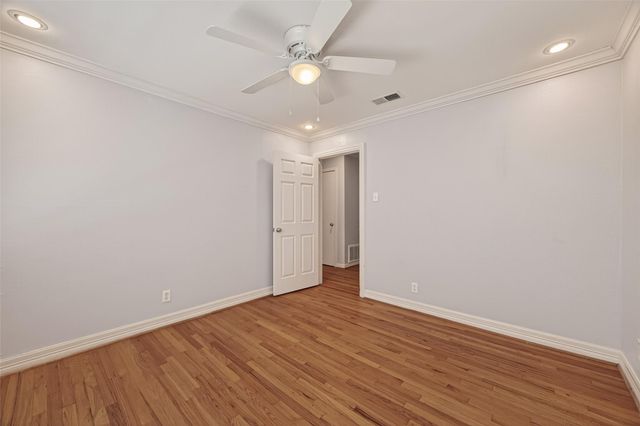 10807 Oasis Drive, Houston, TX 77096