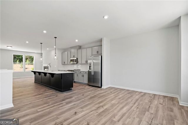 2676 Creek View Terrace, Atlanta, GA 30318