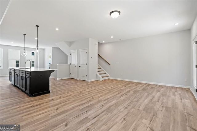 2676 Creek View Terrace, Atlanta, GA 30318