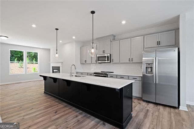 2676 Creek View Terrace, Atlanta, GA 30318