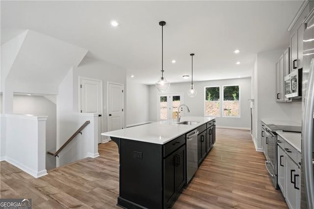 2676 Creek View Terrace, Atlanta, GA 30318