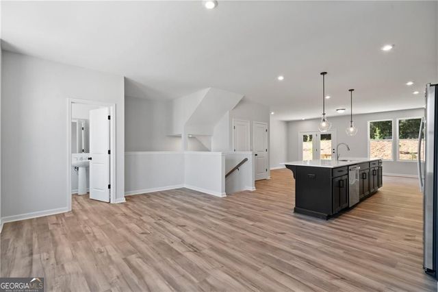 2676 Creek View Terrace, Atlanta, GA 30318