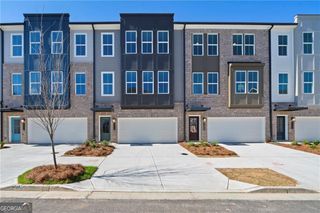 2676 Creek View Terrace, Atlanta, GA 30318