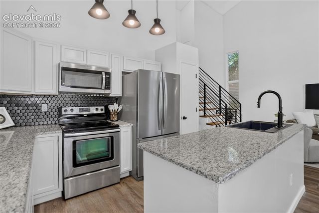 855 Greenbrier Drive, Colorado Springs, CO 80916