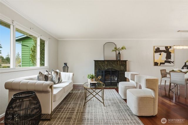 2325 172nd Place SE, Bothell, WA 98012