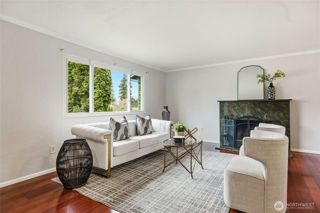 2325 172nd Place SE, Bothell, WA 98012