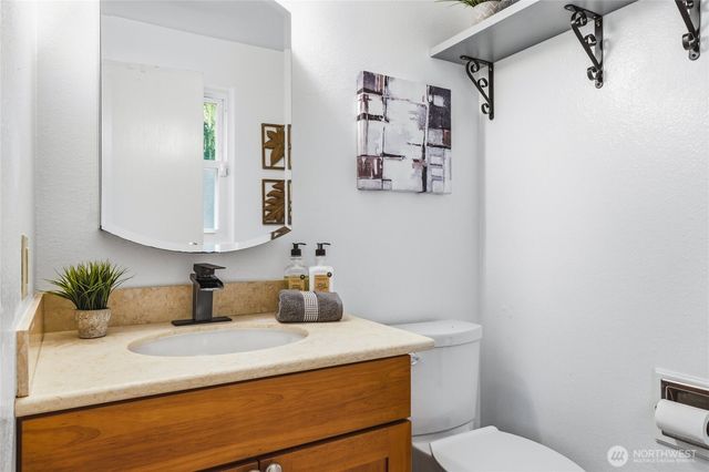 2325 172nd Place SE, Bothell, WA 98012