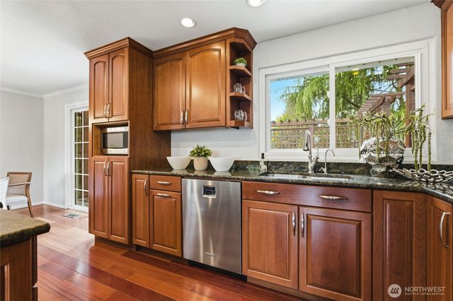 2325 172nd Place SE, Bothell, WA 98012