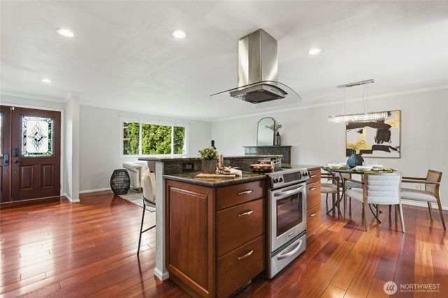 2325 172nd Place SE, Bothell, WA 98012