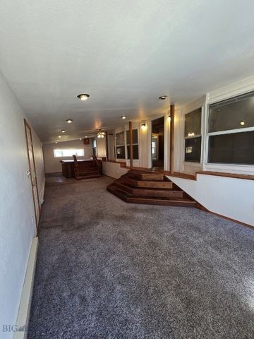 1385 Sunset, Butte, MT 59701