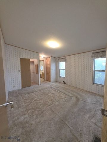 1385 Sunset, Butte, MT 59701