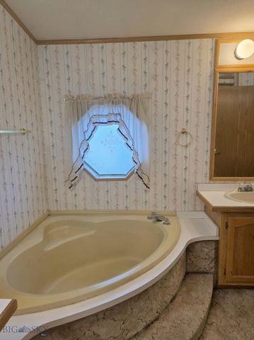 1385 Sunset, Butte, MT 59701