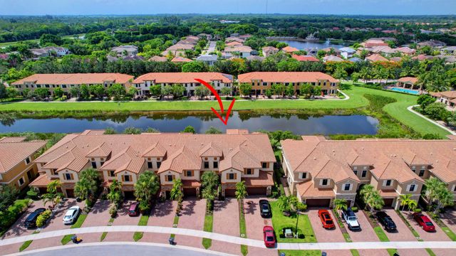 10385 Wellington Parc Drive, Wellington, FL 33449
