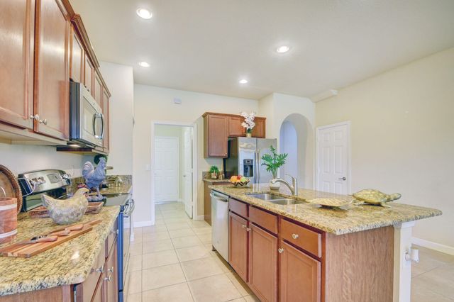 10385 Wellington Parc Drive, Wellington, FL 33449
