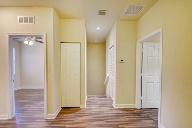 10385 Wellington Parc Drive, Wellington, FL 33449