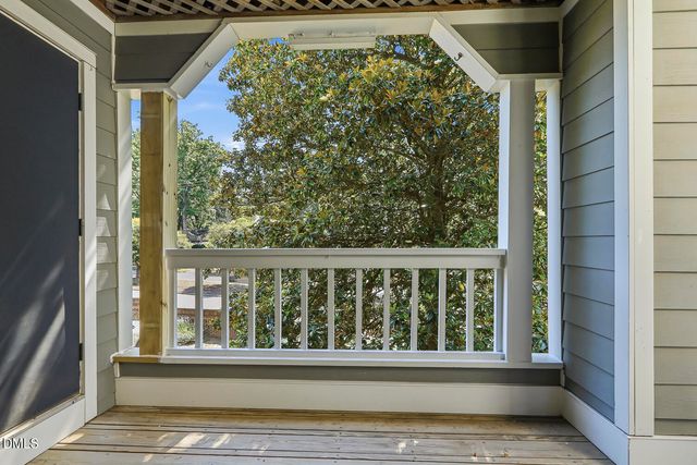 700 Bishops Park Drive 204, Raleigh, NC 27605