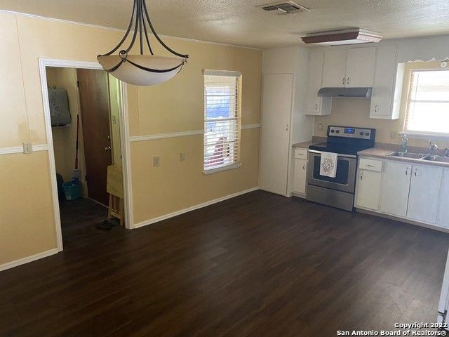 427 Turner, Boerne, TX 78006