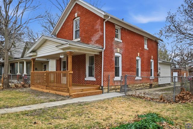 420 SW Clay ST, Topeka, KS 66606