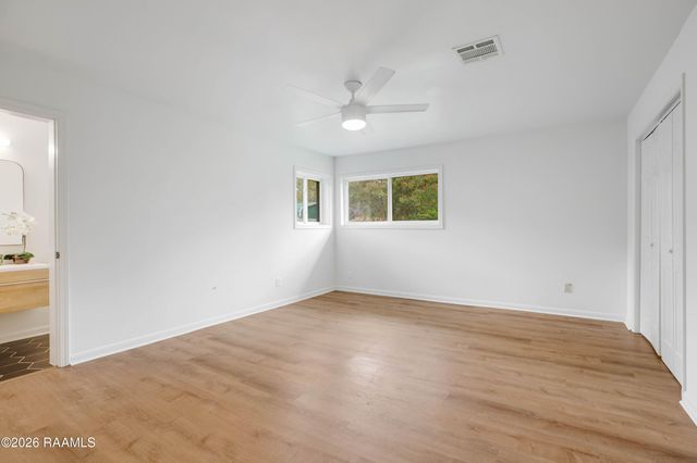 220 Woodvale Avenue, Lafayette, LA 70503