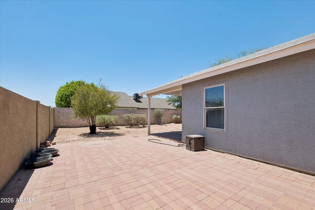 11904 N 76th Lane, Peoria, AZ 85345