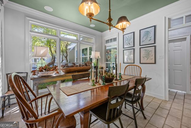 5 Moss Trail Circle, Valdosta, GA 31602