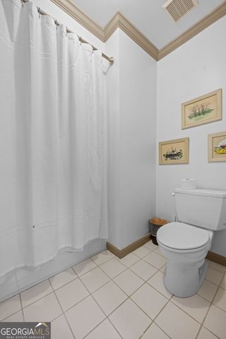 5 Moss Trail Circle, Valdosta, GA 31602