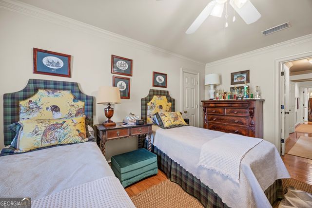 5 Moss Trail Circle, Valdosta, GA 31602