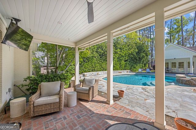 5 Moss Trail Circle, Valdosta, GA 31602