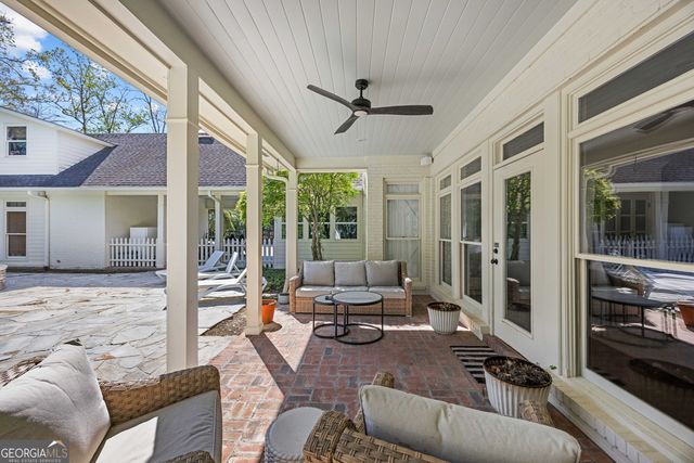 5 Moss Trail Circle, Valdosta, GA 31602