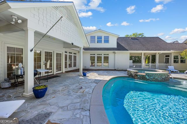 5 Moss Trail Circle, Valdosta, GA 31602