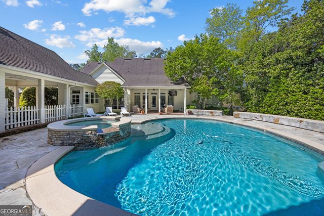 5 Moss Trail Circle, Valdosta, GA 31602