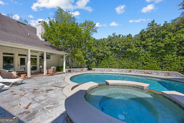 5 Moss Trail Circle, Valdosta, GA 31602