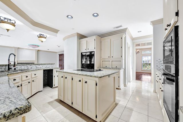 4618 Sao Paulo Street, Pasadena, TX 77504