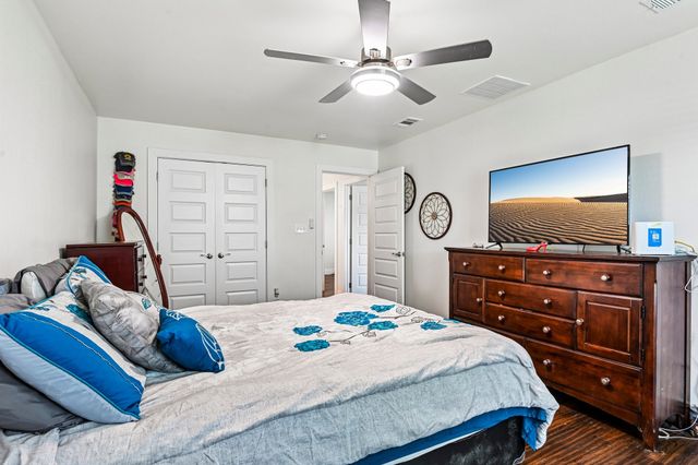 215 Tanco Lane, Duncanville, TX 75116