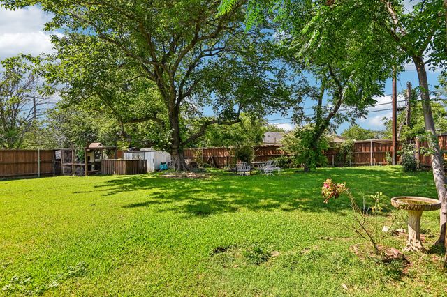 215 Tanco Lane, Duncanville, TX 75116