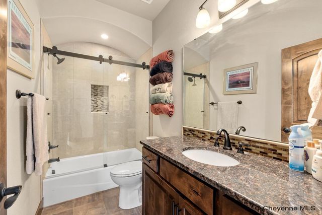 834 WEST DALE BLVD, Cheyenne, WY 82009