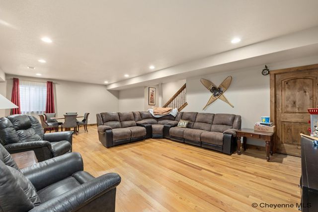 834 WEST DALE BLVD, Cheyenne, WY 82009