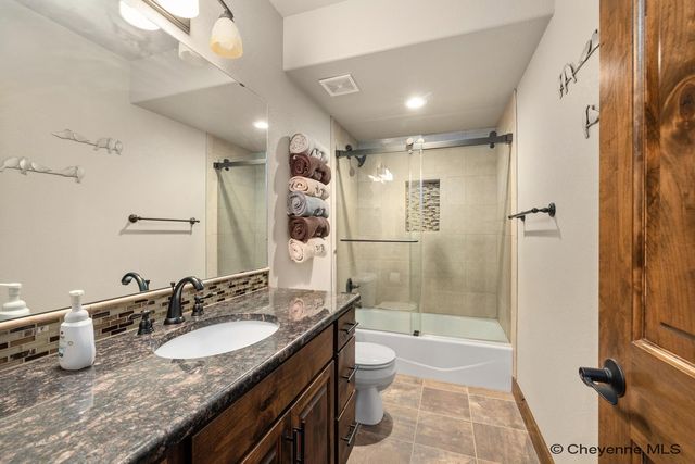 834 WEST DALE BLVD, Cheyenne, WY 82009