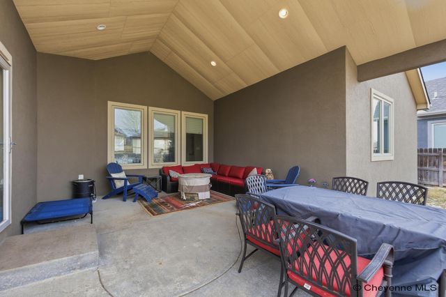 834 WEST DALE BLVD, Cheyenne, WY 82009