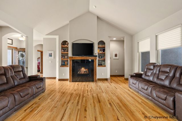 834 WEST DALE BLVD, Cheyenne, WY 82009