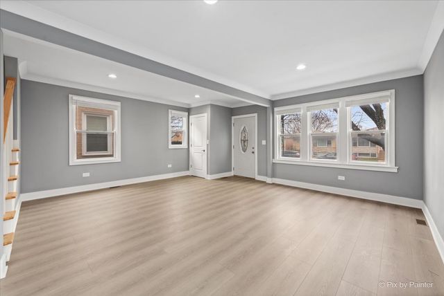 5252 N Mulligan Avenue, Chicago, IL 60630