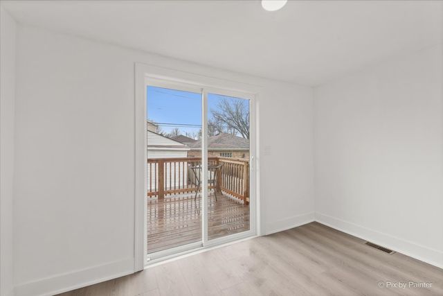 5252 N Mulligan Avenue, Chicago, IL 60630
